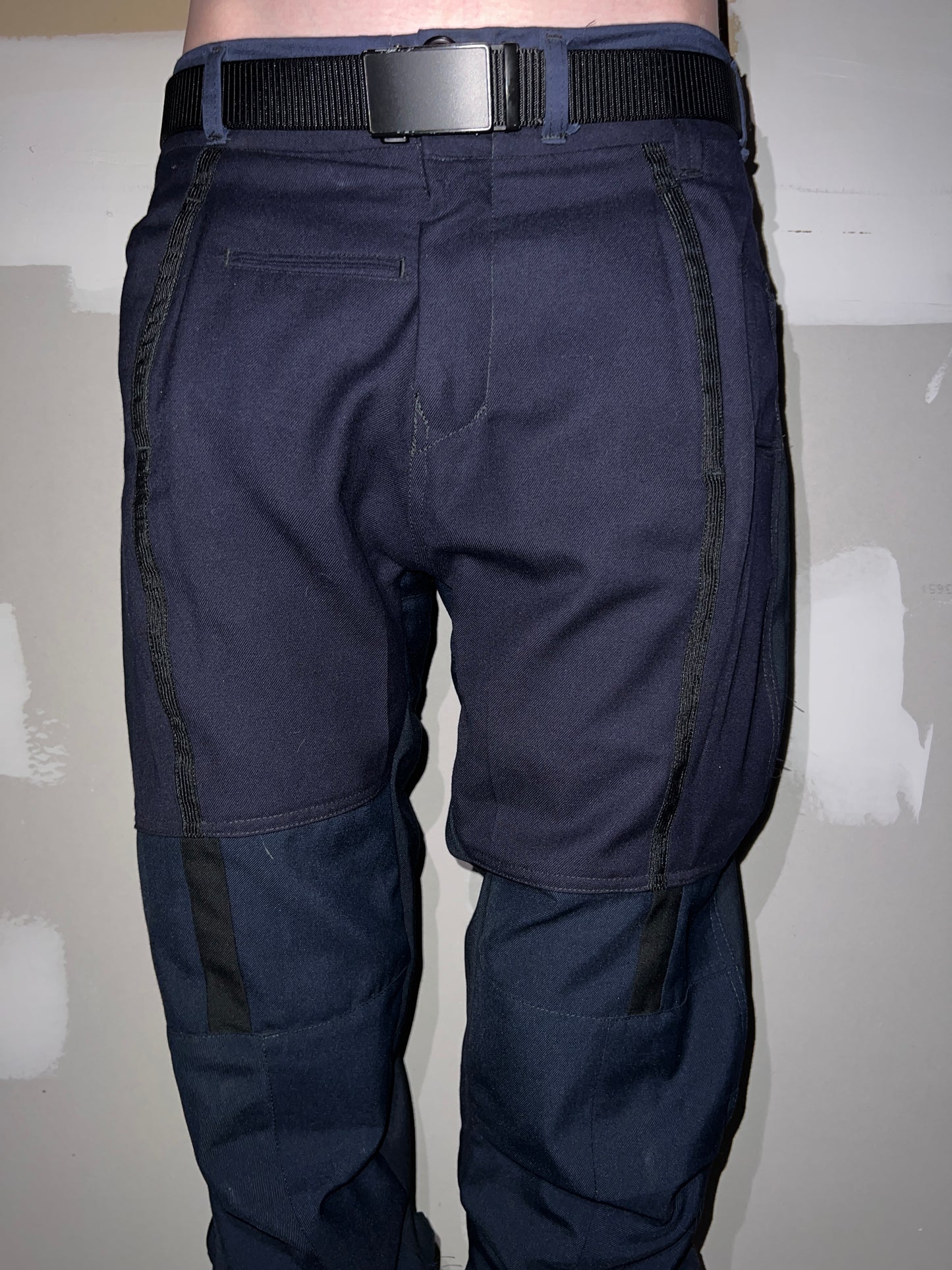 DECONSTRUCTED COMBAT PANT IN POLICE NAVY BLUE