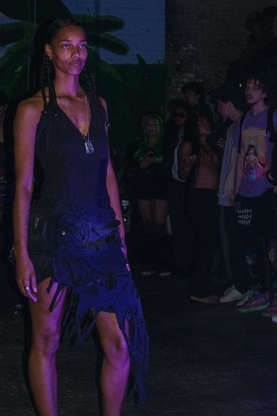 "DEMI-HUMAN QUEEN" SKIRT